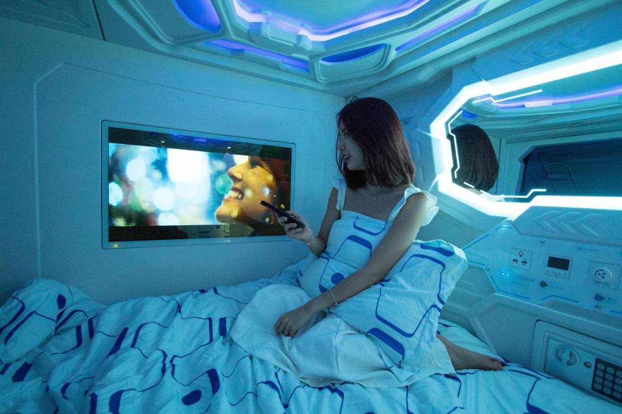 Jc Space Capsule Hotel Kuah Εξωτερικό φωτογραφία